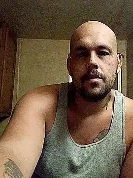 BigriskDaddy92 online show from December 2, 2025, 2:01 pm