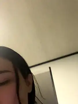 monserrat cutte online show from December 2, 2025, 11:45 pm