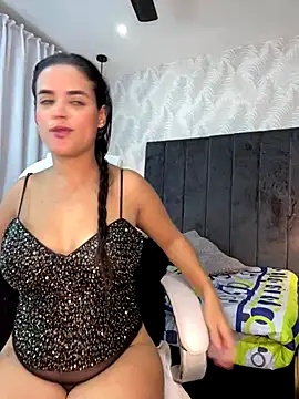 Aria Kitty online show from November 24, 2025, 7:46 pm