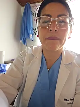 JustSamantha  online show from December 1, 2025, 12:54 pm