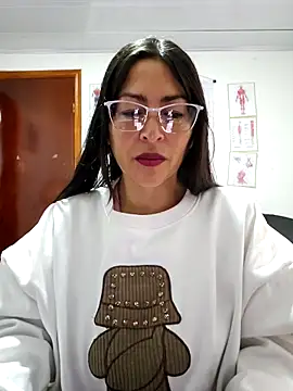 JustSamantha  online show from February 12, 2026, 12:00 pm