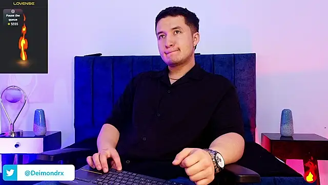 Ethan-Connor online show from January 7, 2026, 12:18 pm