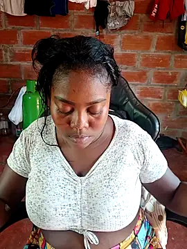 Snapshot of nani_will chatting on February 17, 2026, 7:20 pm nani will online show from February 17, 2026, 7:20 pm