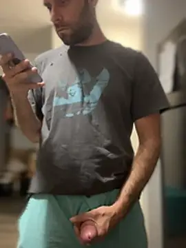 strippingmale1 online show from June 26, 2026, 10:25 pm