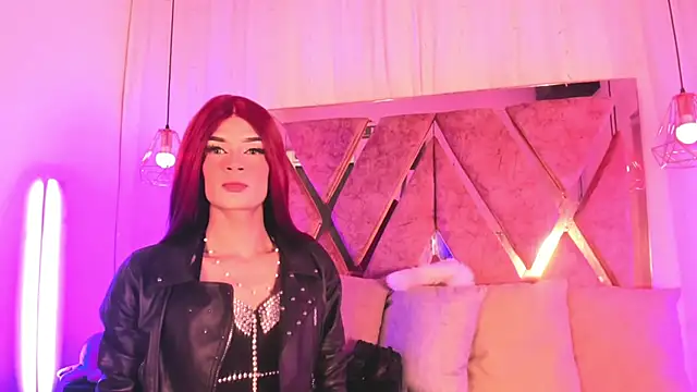 atenea taylor  online show from December 20, 2025, 2:51 am