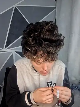 megan NL online show from December 14, 2025, 12:05 am