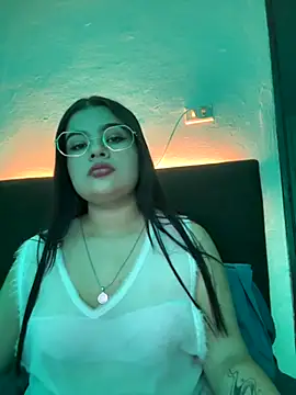 LouisaAlcott online show from November 20, 2025, 10:53 pm