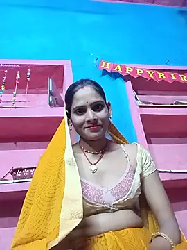 Snapshot of Rt_kinjal chatting on July 24, 2026, 3:32 pm Rt kinjal online show from July 24, 2026, 3:32 pm