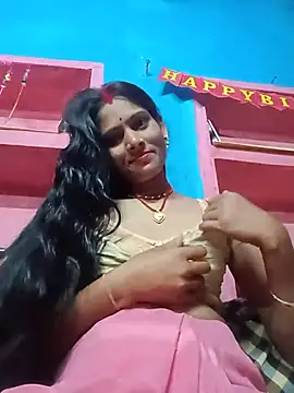 Snapshot of Rt_kinjal chatting on August 5, 2026, 9:39 pm Rt kinjal online show from August 5, 2026, 9:39 pm