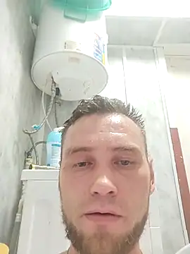 Makar198726 online show from April 10, 2026, 4:44 pm