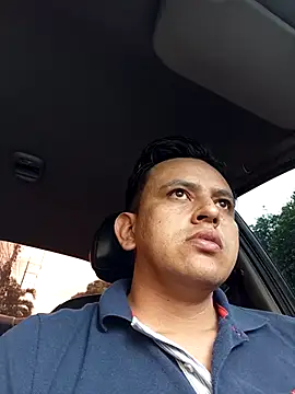 Snapshot of art-e9-2 chatting on February 2, 2026, 6:39 pm art-e9-2 online show from February 2, 2026, 6:39 pm