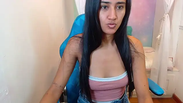 Meggan James online show from November 26, 2025, 11:44 am