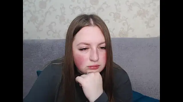 GirlPlayer online show from November 26, 2025, 8:15 am