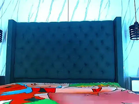 Hot Latino x online show from January 17, 2026, 12:43 pm