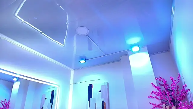 Emily andrews online show from April 11, 2026, 7:18 pm