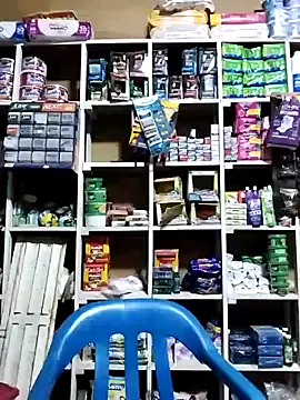 MIA-LARIOS online show from April 4, 2026, 11:13 pm