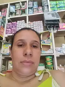 MIA-LARIOS online show from July 13, 2026, 3:15 pm