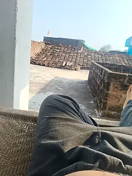 Snapshot of apka_rockstarr chatting on November 26, 2025, 3:51 am apka rockstarr online show from November 26, 2025, 3:51 am