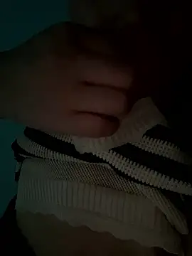 Sweet 2k3 online show from January 15, 2026, 6:33 pm