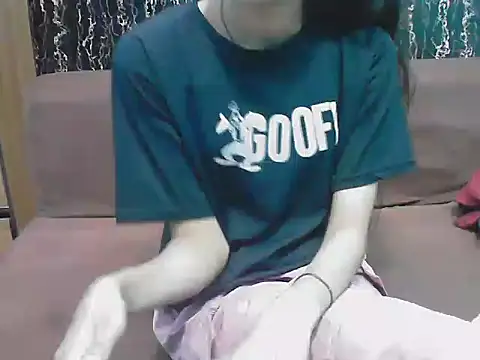 Snapshot of hello_baby01 chatting on March 31, 2026, 4:18 pm hello baby01 online show from March 31, 2026, 4:18 pm