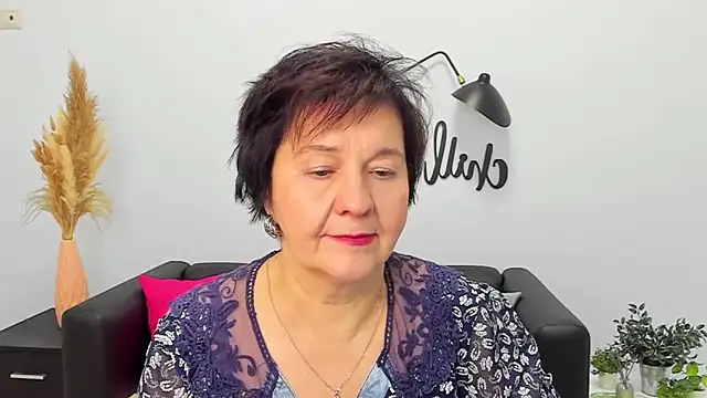 EveRalphes online show from November 26, 2025, 8:26 am