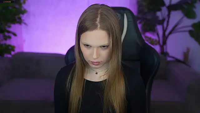 Charlotte Dreams online show from March 17, 2026, 3:37 pm