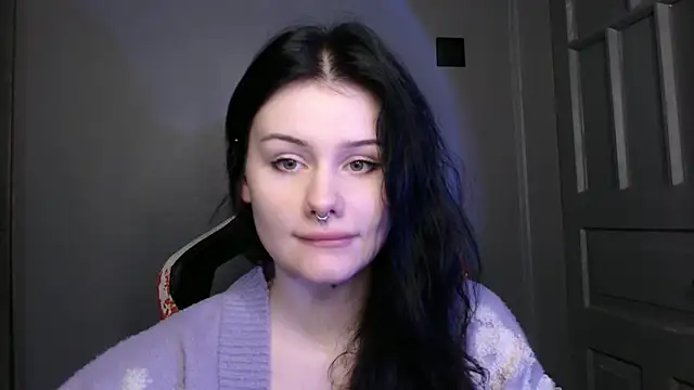 Snapshot of Moon_raven chatting on December 2, 2025, 11:04 am Moon raven online show from December 2, 2025, 11:04 am