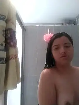 Chaparrita13 online show from January 18, 2026, 8:34 pm