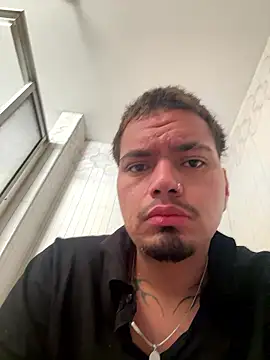 Henry villa23 online show from January 16, 2026, 2:43 pm