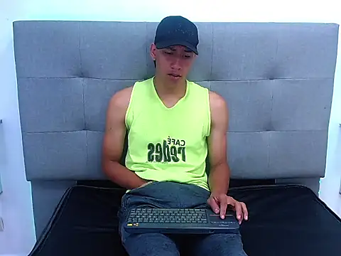 Snapshot of Jean_King chatting on November 24, 2025, 12:49 pm Jean King online show from November 24, 2025, 12:49 pm