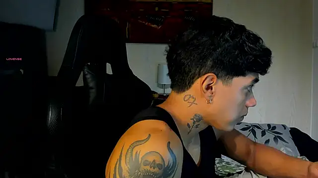 aress damon online show from November 28, 2025, 8:00 pm