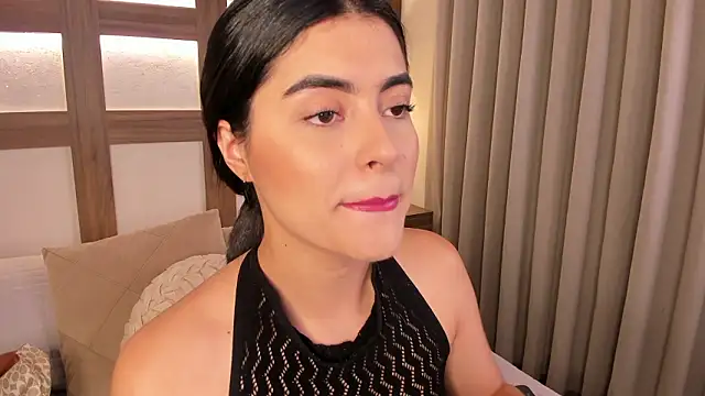 SarhaVega online show from March 5, 2026, 12:34 pm