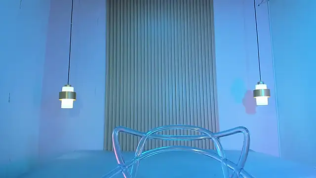 Snapshot of Izelevans chatting on February 17, 2026, 12:56 pm Izelevans online show from February 17, 2026, 12:56 pm