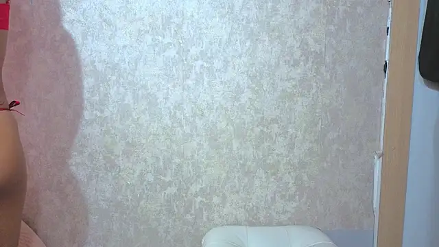 Malia fox online show from May 14, 2026, 5:31 pm