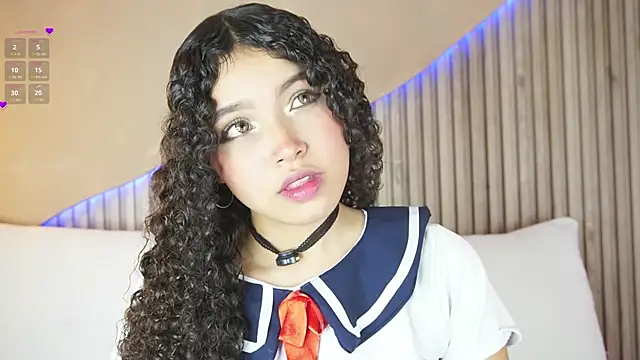 EloiseSweetxx online show from January 15, 2026, 1:05 pm