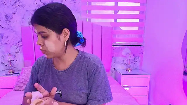 katsumi yan online show from December 1, 2025, 7:08 pm