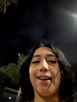 Eveeelyn25 online show from June 20, 2026, 12:25 am