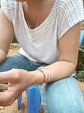 Snapshot of nangmo chatting on April 14, 2026, 10:54 am nangmo online show from April 14, 2026, 10:54 am