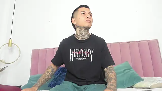 Andrew sanders68 online show from January 16, 2026, 7:51 pm