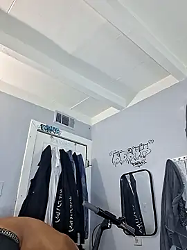 MTheRealrDLlongCrippler online show from March 14, 2026, 5:02 am