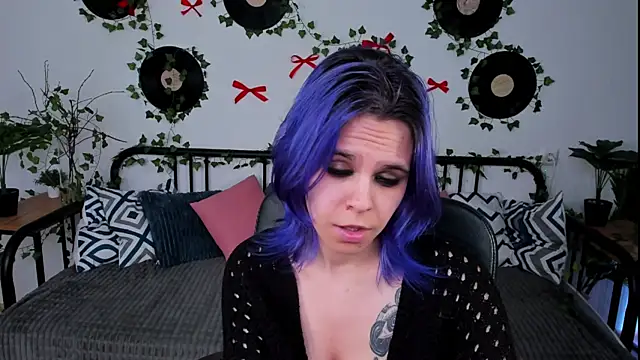 Snapshot of LiraBelle chatting on April 20, 2026, 3:26 pm LiraBelle online show from April 20, 2026, 3:26 pm