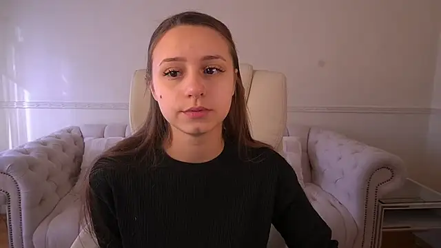 TinyNatalie online show from January 19, 2026, 8:40 am