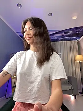 Mia Sleem online show from November 30, 2025, 8:40 am