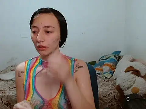 candystream online show from December 5, 2025, 4:54 am