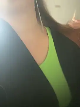 Xiaomili8 online show from March 21, 2026, 7:13 am