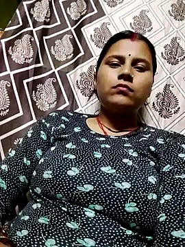 Snapshot of sumanbaby chatting on November 22, 2025, 2:27 pm sumanbaby online show from November 22, 2025, 2:27 pm