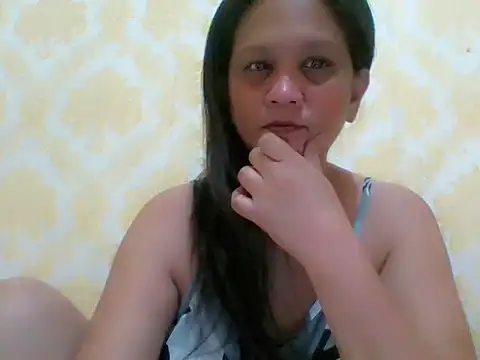 divinegrace1983 online show from April 8, 2026, 5:13 pm