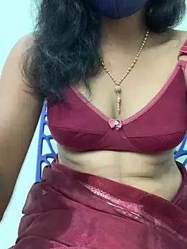 honeygirl6996 online show from May 23, 2026, 6:51 am
