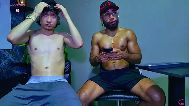 Snapshot of Luca_Fuego chatting on December 4, 2025, 3:38 am Luca Fuego online show from December 4, 2025, 3:38 am