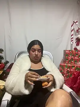 Ambar85 online show from December 4, 2025, 10:51 pm